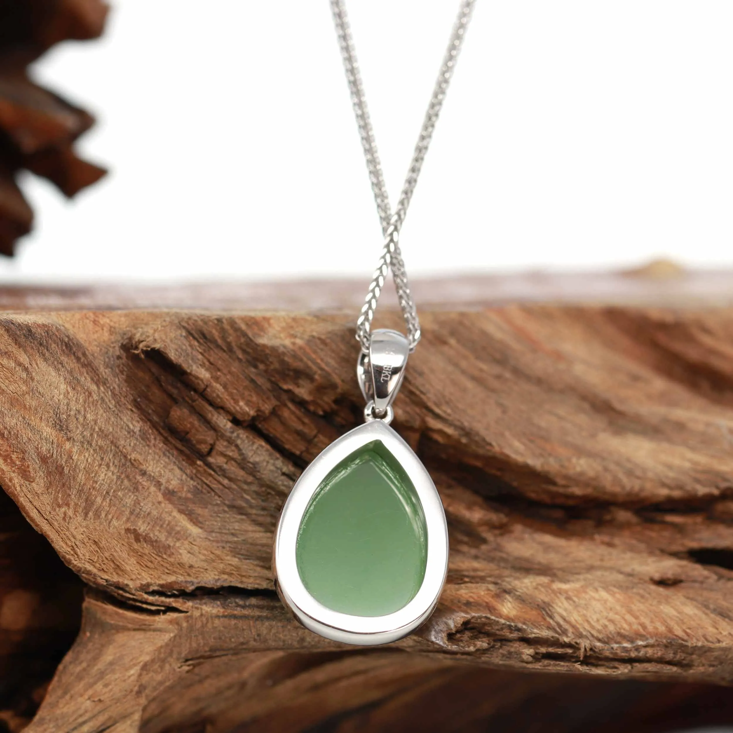 14K Gold "Classic Tear Drop" Green Apple Green Jade Diamond Cut Setting Pendant Necklace