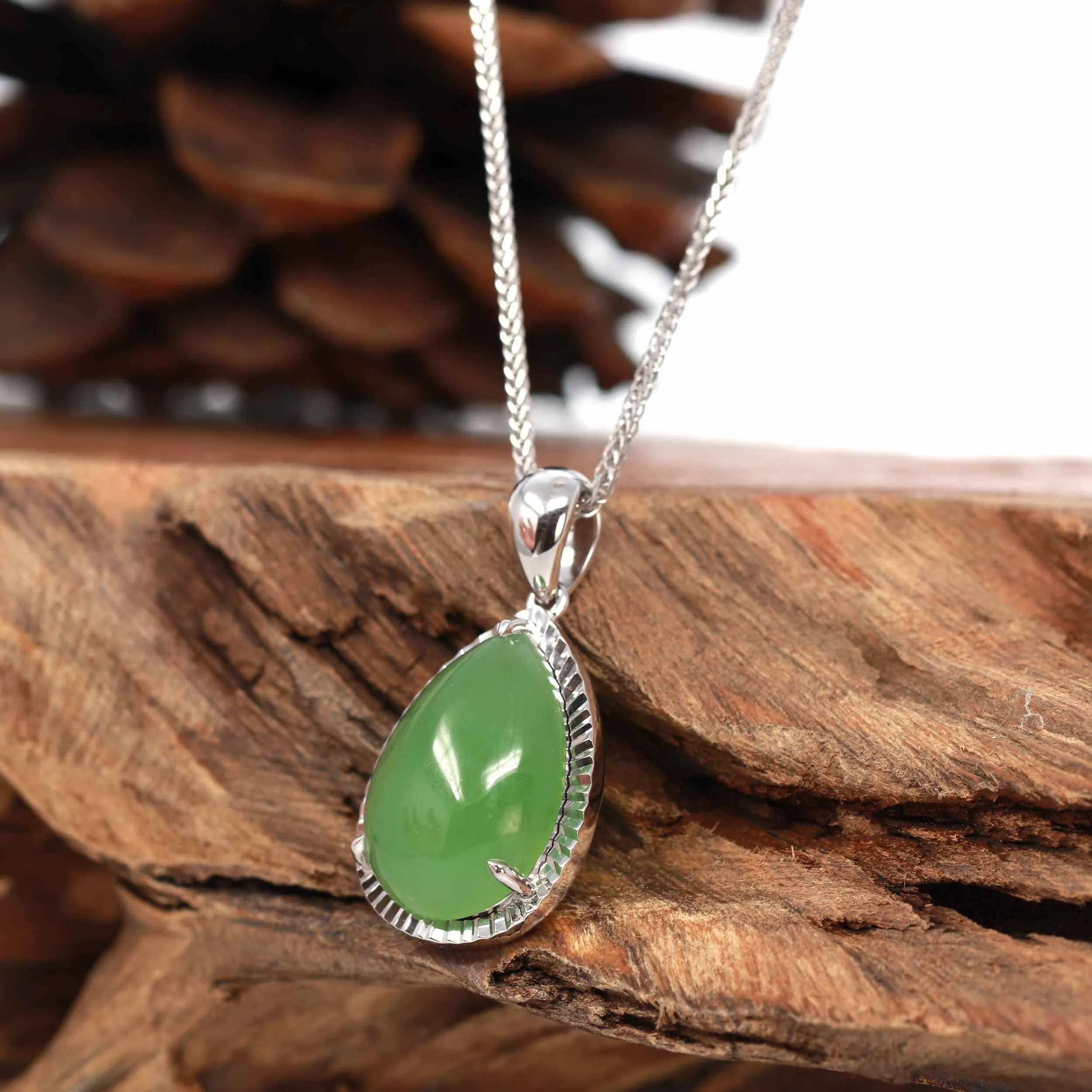 14K Gold "Classic Tear Drop" Green Apple Green Jade Diamond Cut Setting Pendant Necklace