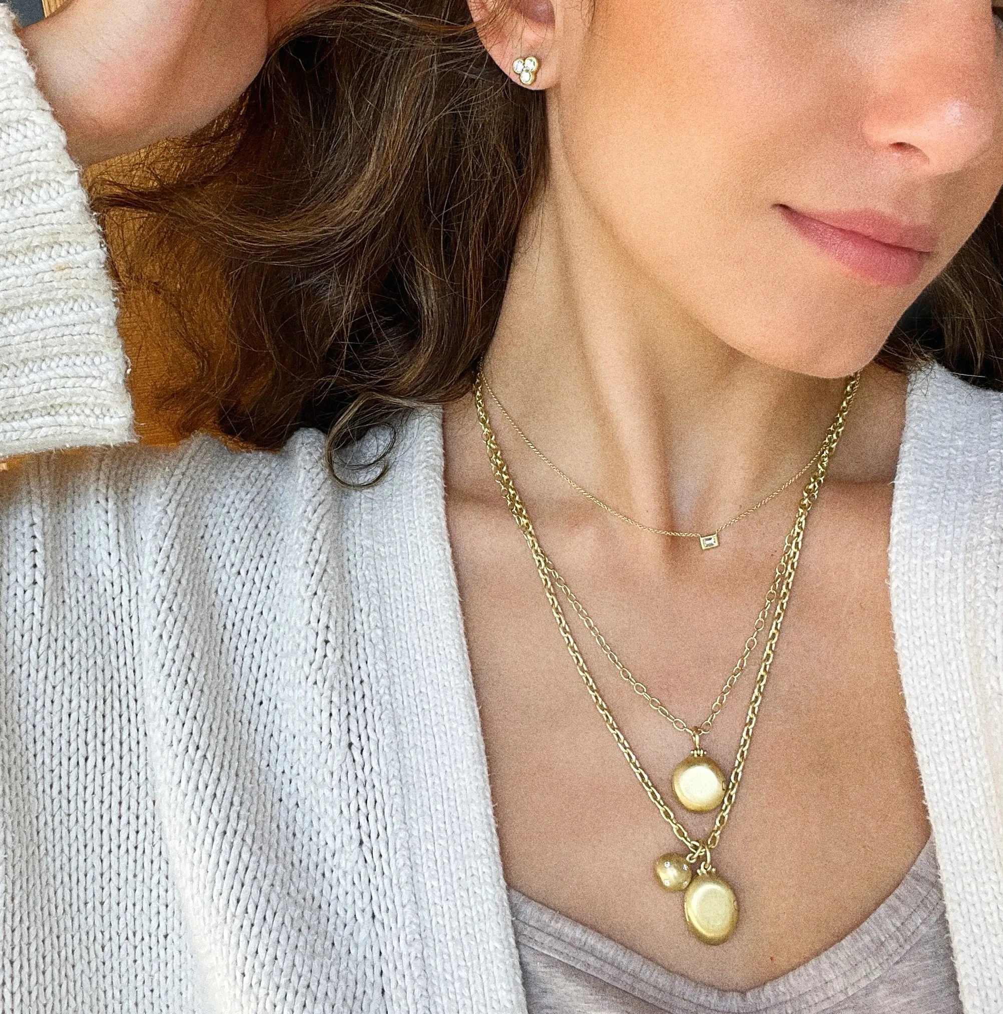 18 Karat Gold Small Round Locket
