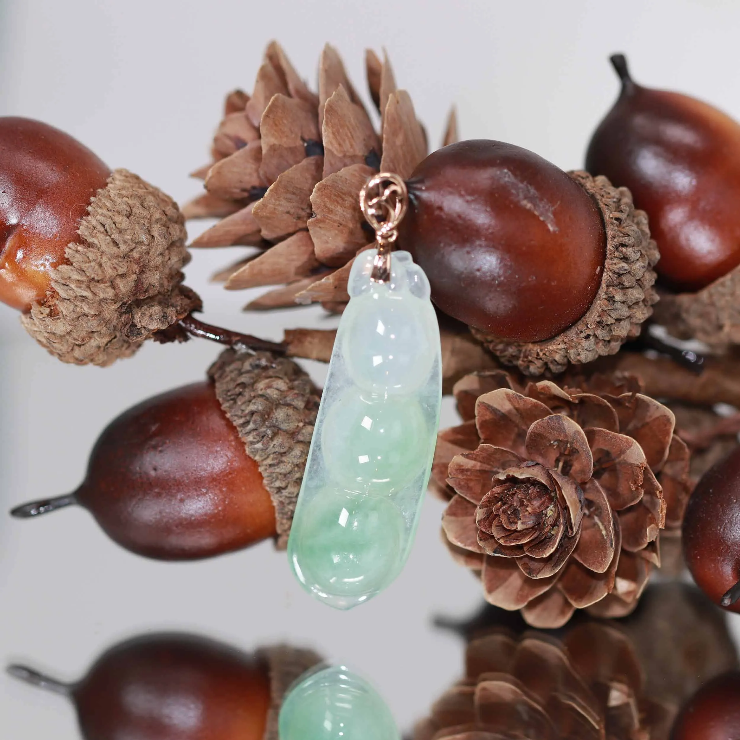 18K Rose Gold Genuine Burmese Ice Green Pea Jadeite Necklace
