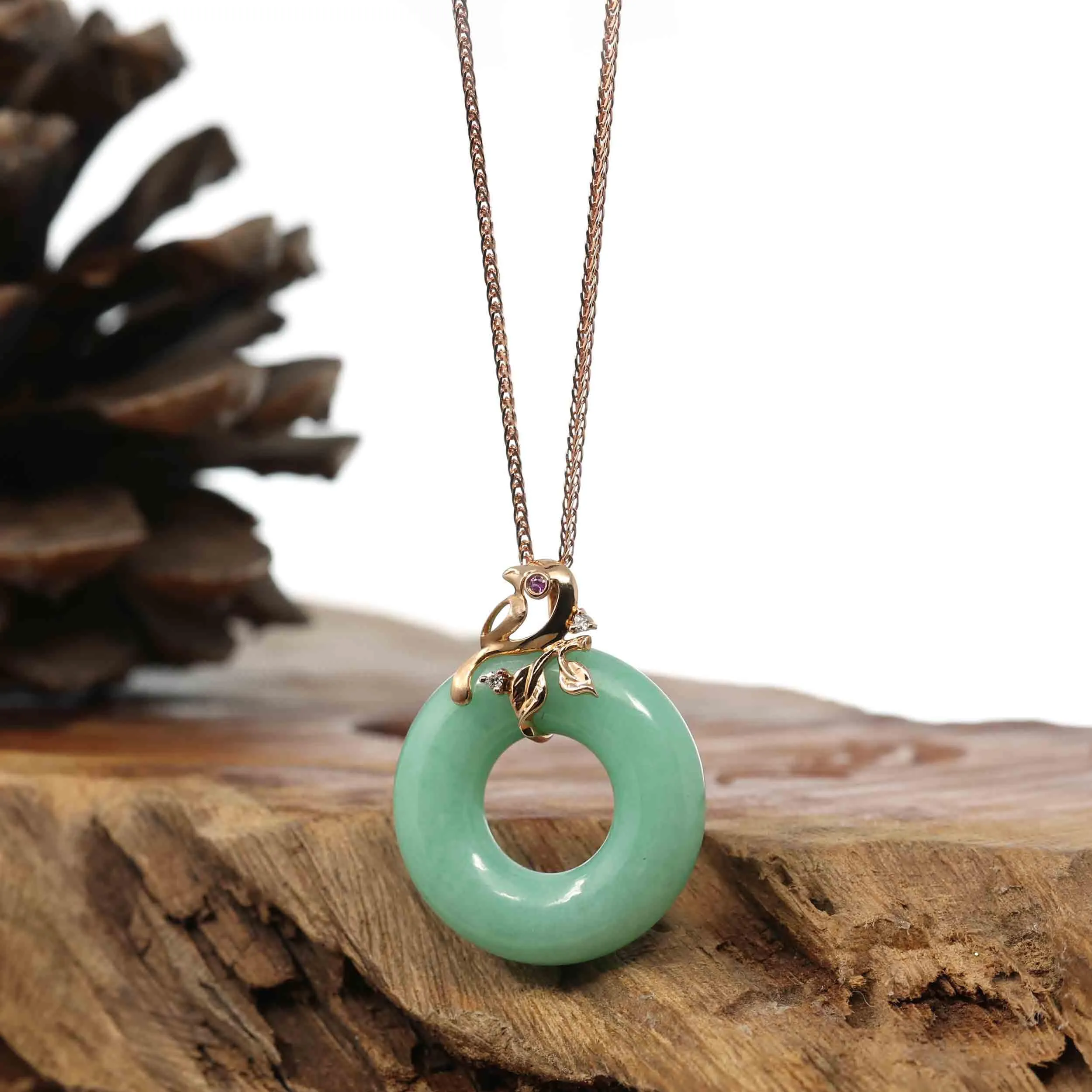 18k Rose Gold Genuine Burmese Jadeite Lucky Kou Kou Birdie Pendant Necklace