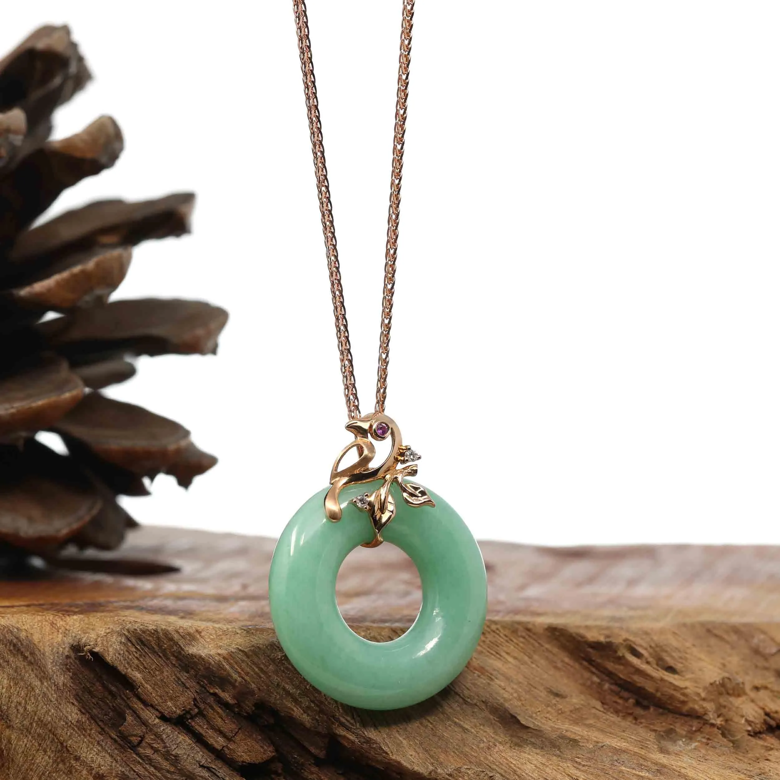 18k Rose Gold Genuine Burmese Jadeite Lucky Kou Kou Birdie Pendant Necklace