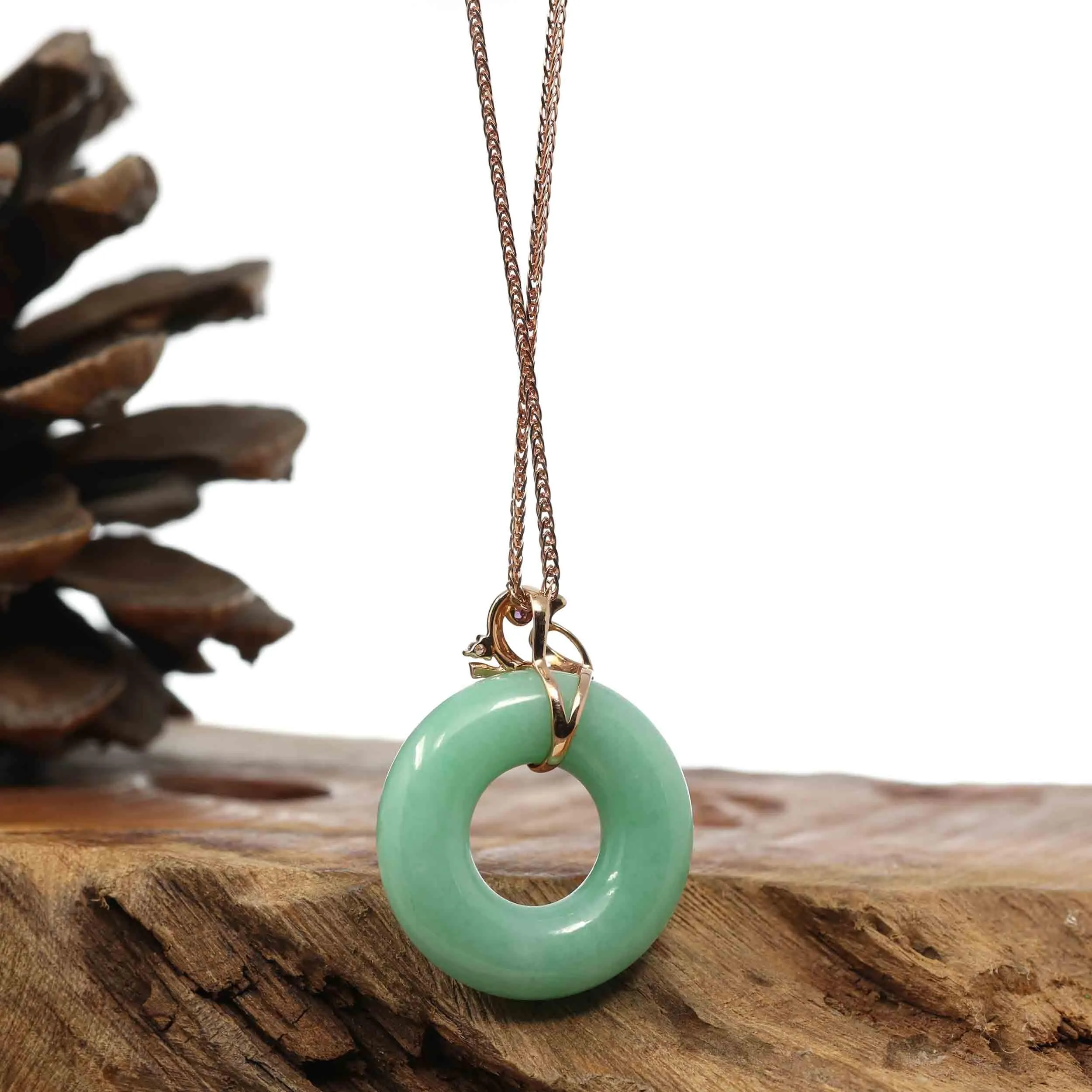 18k Rose Gold Genuine Burmese Jadeite Lucky Kou Kou Birdie Pendant Necklace