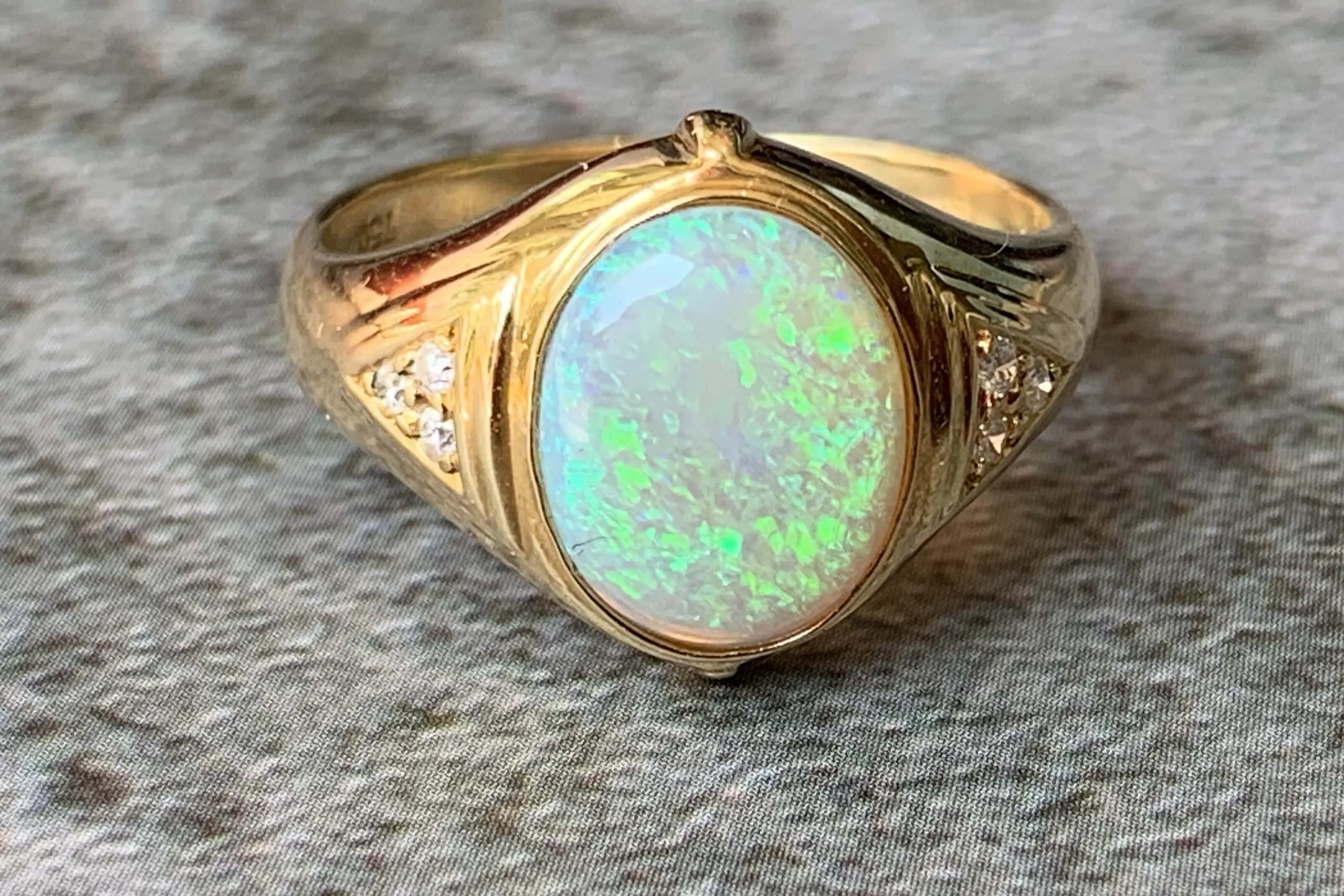 18kt Yellow Gold Green Dark Opal and Diamond