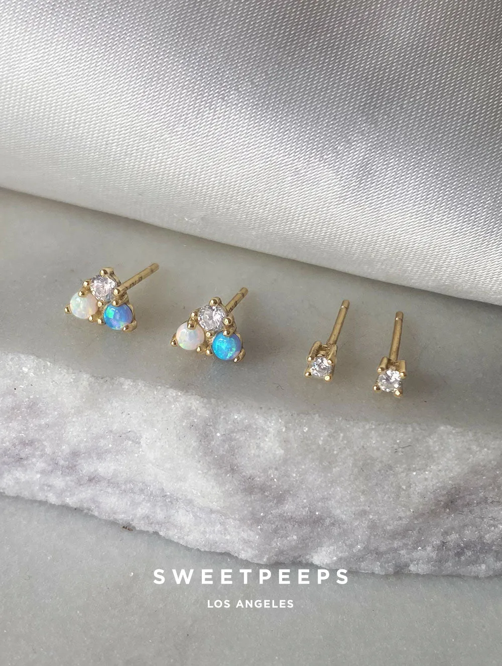 4 Clover Opal Stud Set