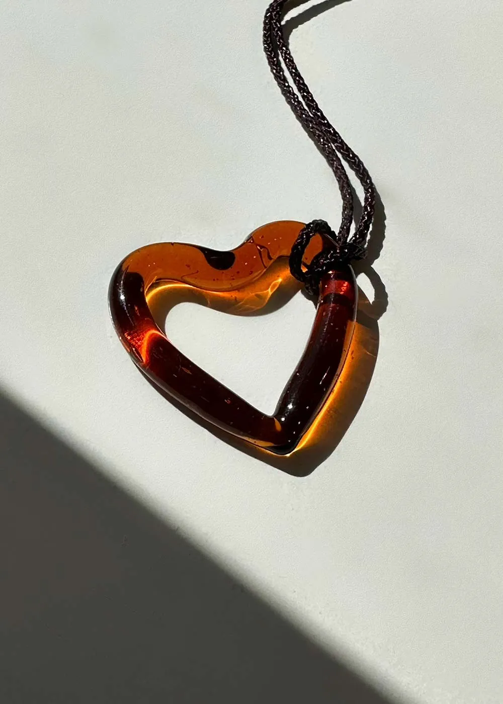 Amber open heart heart - Amber/Brown