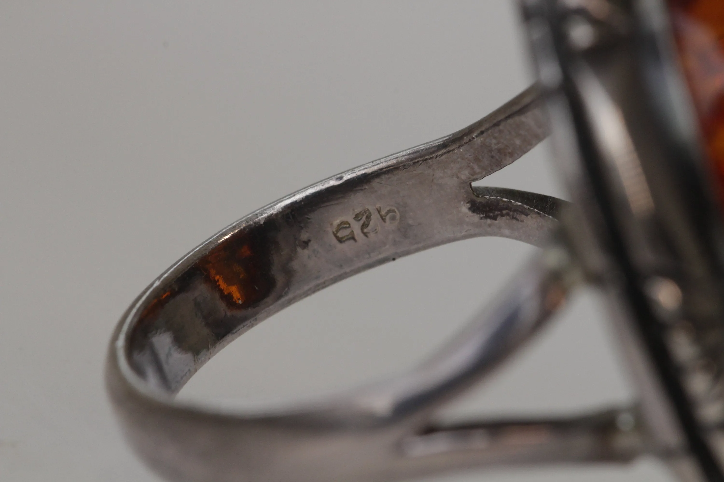 AMBER RING