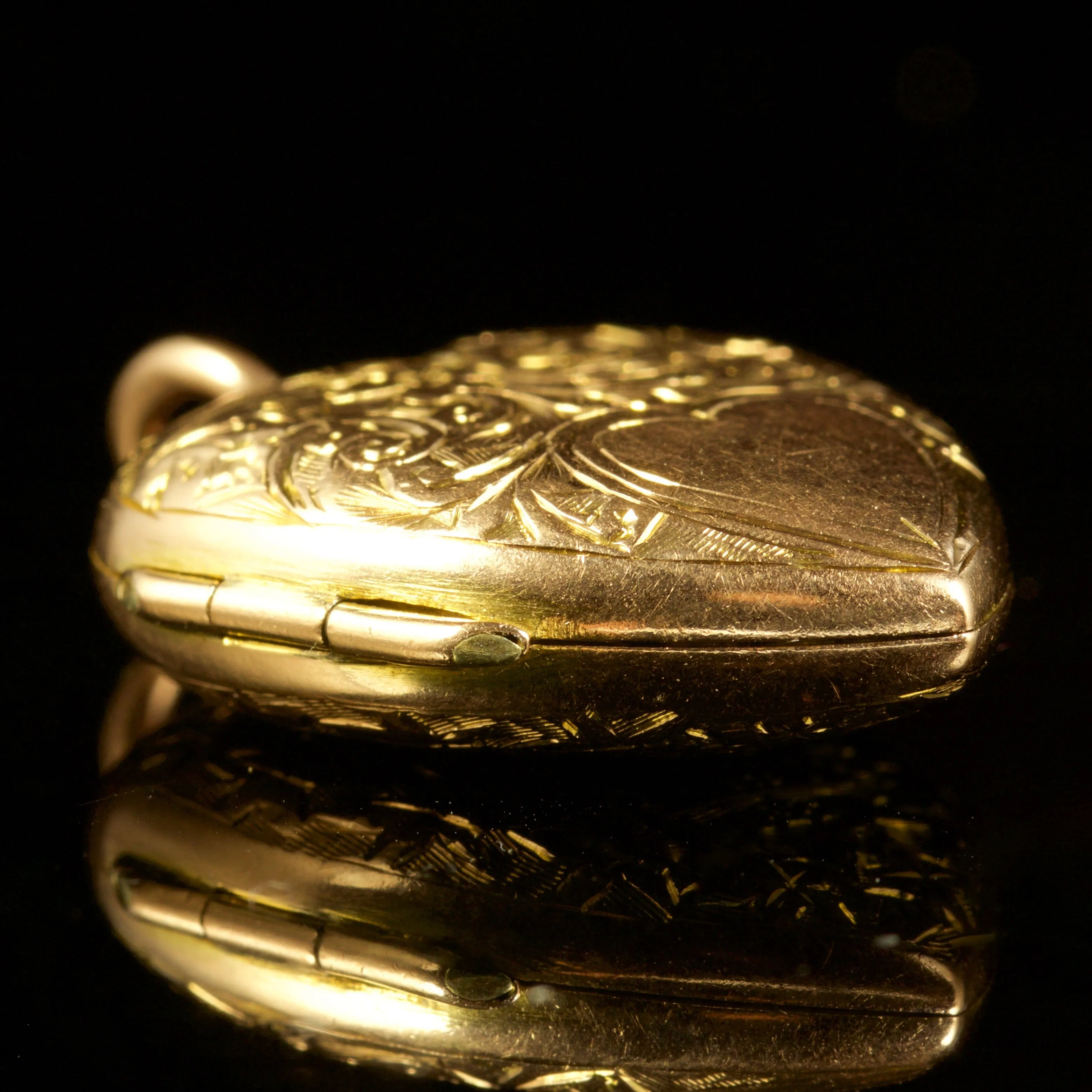 Antique Edwardian Heart Locket 9Ct Gold Dated 1904