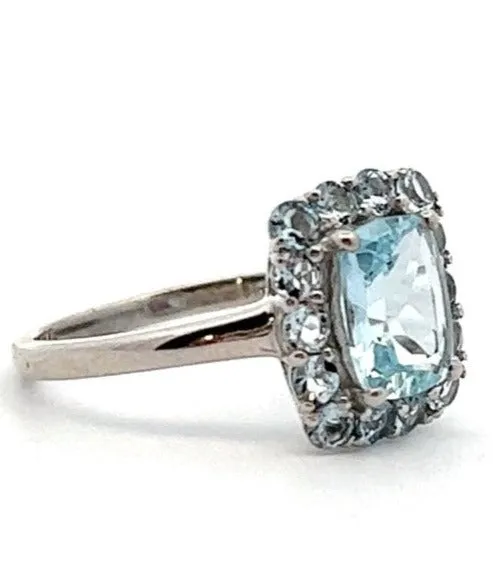 Aquamarine 9ct White Gold Ring