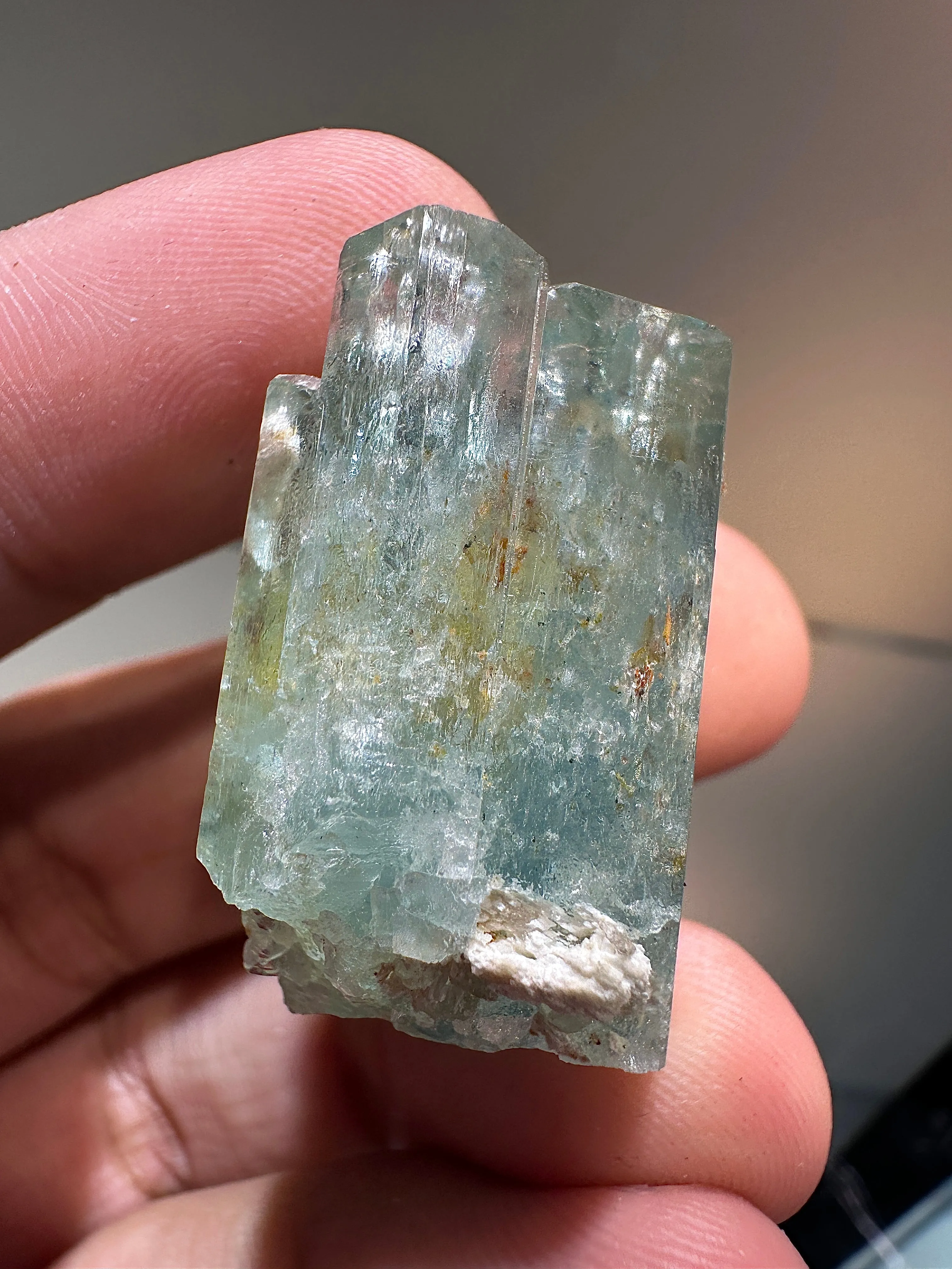 AQUAMARINE SPECIMEN WITH HYALITE 22g FROM ERONGO MOUNTAIN, ERONGO REGION, NAMIBIA, ERONGO AQUAMARINE CRYSTAL, CRYSTAL HEALING
