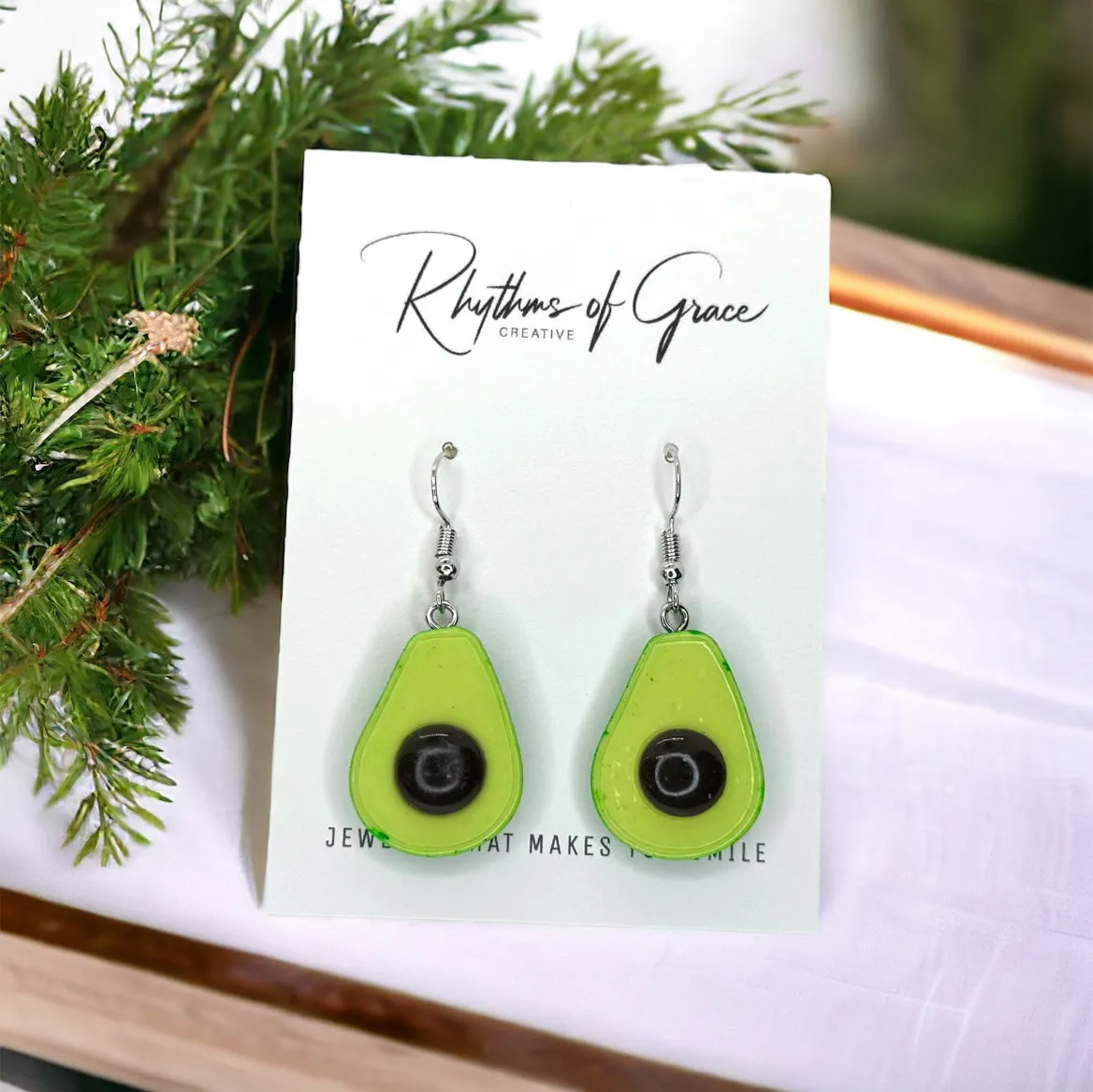 Avocado Earrings - Handmade Earrings, Handmade Jewelry, Food Earrings, Food Jewelry, Avocado Jewelry, Dangle Earrings, Guacamole