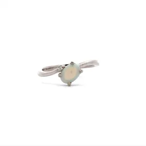 Beeghly & Co. White  Gold Opal Ring
