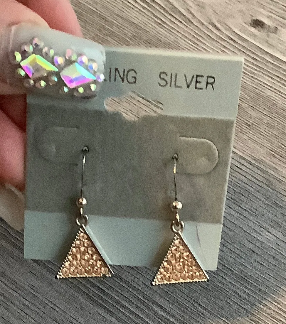 Earrings Dangle/drop By Clothes Mentor