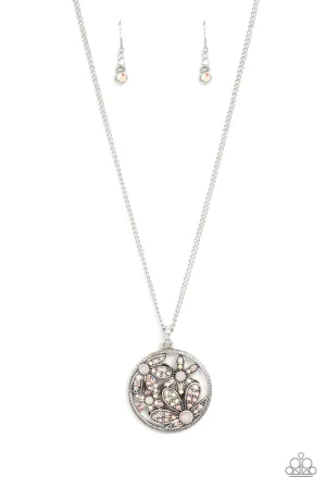 Glade Glamour - Multi Necklace - Paparazzi Accessories