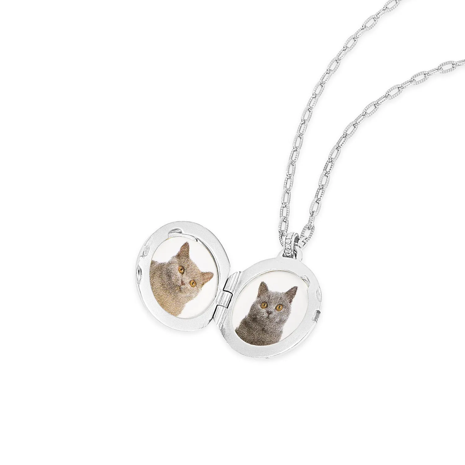 Gleam Sapphire Locket