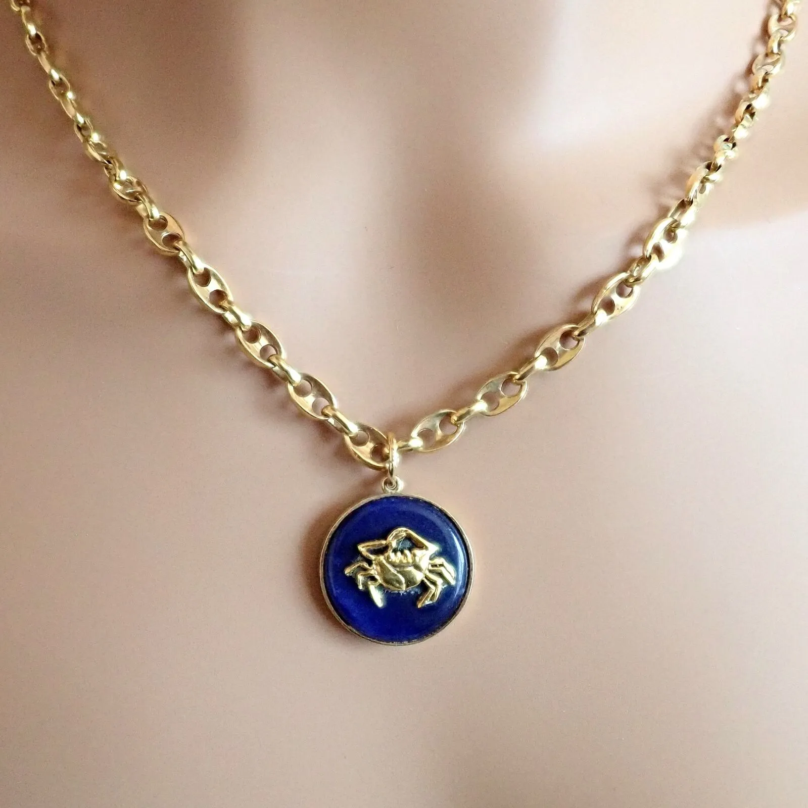 Ilias Lalaounis 18k Yellow Gold Zodiac Cancer Crab Lapis Pendant Necklace  Chain