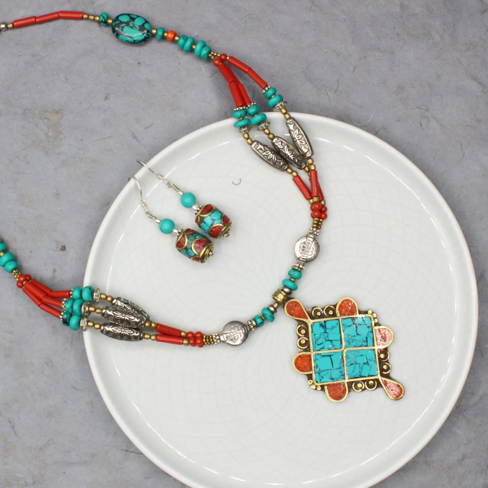 Kabru Tibetan Necklace