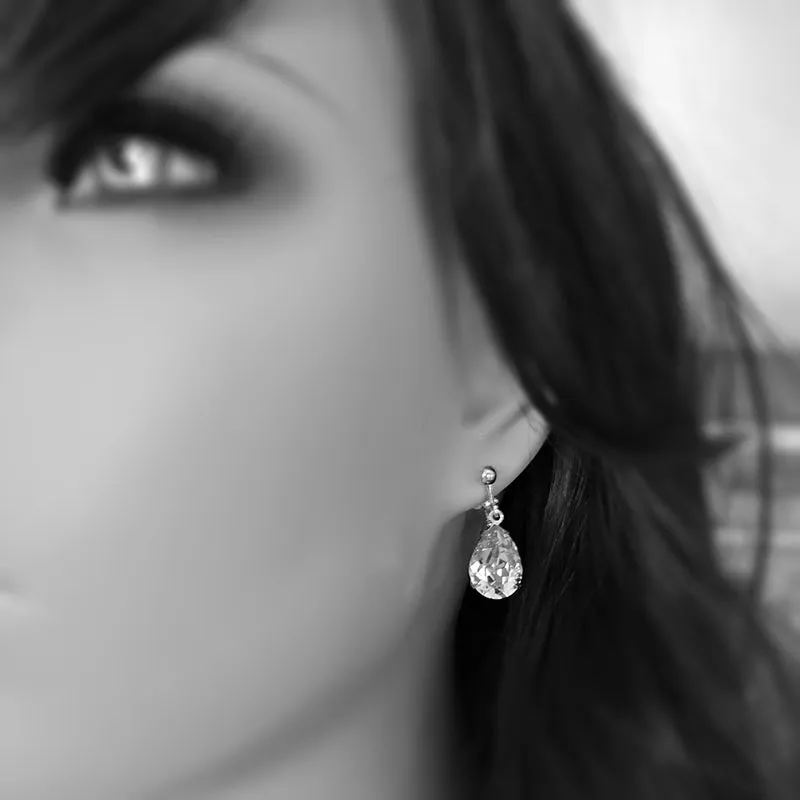 Medium Pear Clip-on Earrings