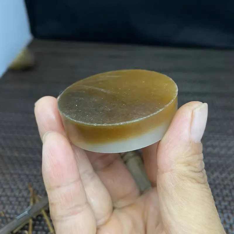 Natural Hetian Jade Rough Nephrite Raw (77g,4.9X1.3cm)
