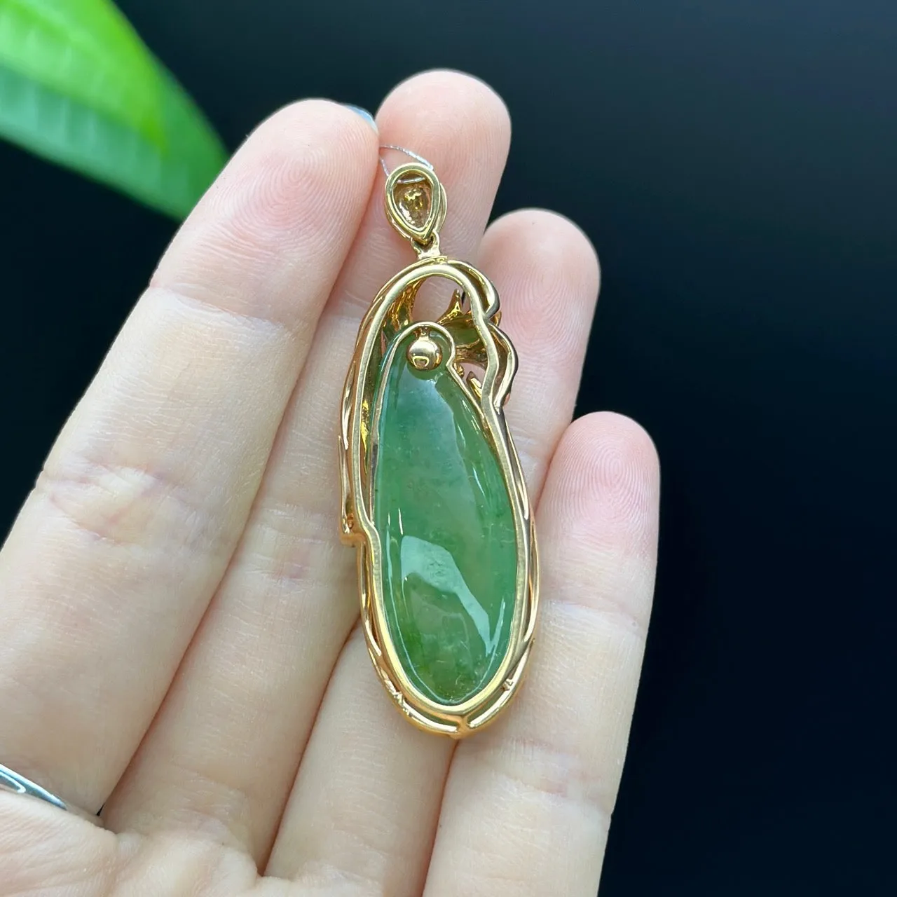 Natural Ice Green Jadeite Jade Shou Tao ( longevity Peach ) Necklace With 18k Rose Gold