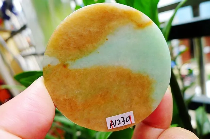 Natural Jade Rough Jadeite Raw (118g,5.5X1.5cm)