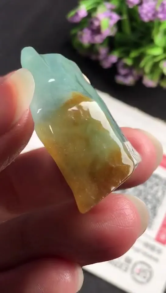Natural Jade Rough Jadeite Raw (17g,3.4x2.7x1.0cm)-V1109