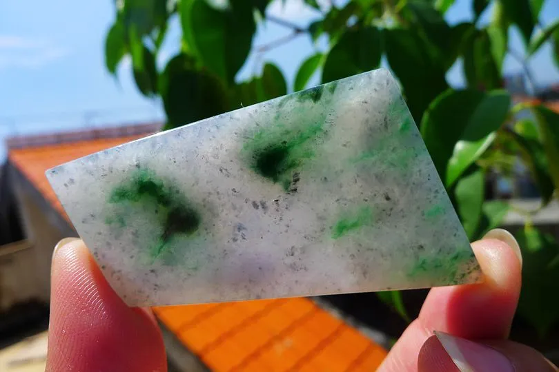 Natural Jade Rough Jadeite Raw (28g,5.7X3.8X0.45cm)