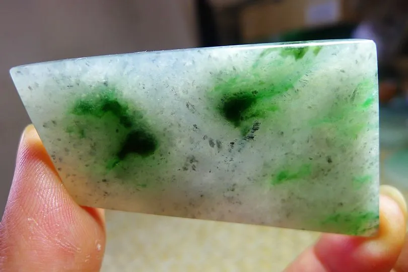 Natural Jade Rough Jadeite Raw (28g,5.7X3.8X0.45cm)