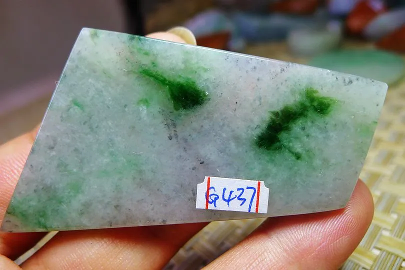 Natural Jade Rough Jadeite Raw (28g,5.7X3.8X0.45cm)