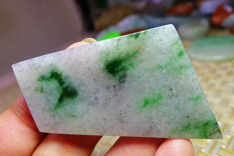 Natural Jade Rough Jadeite Raw (28g,5.7X3.8X0.45cm)