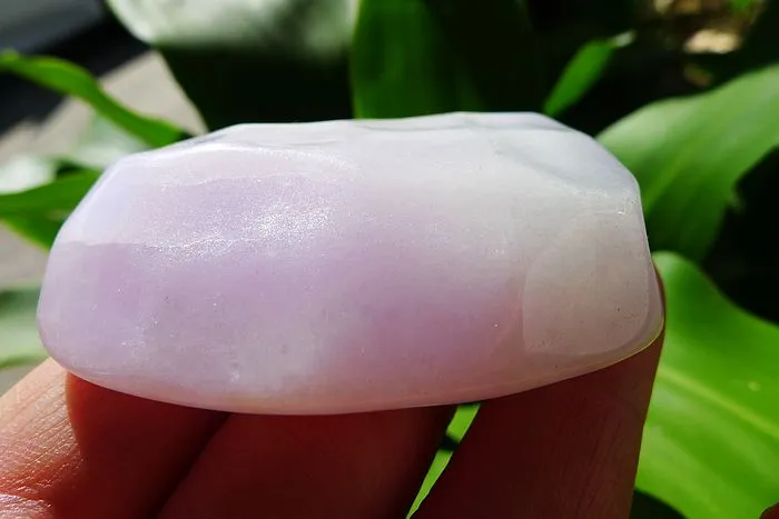 Natural Jade Rough Jadeite Raw (81g,5.6X4.2X1.8cm)