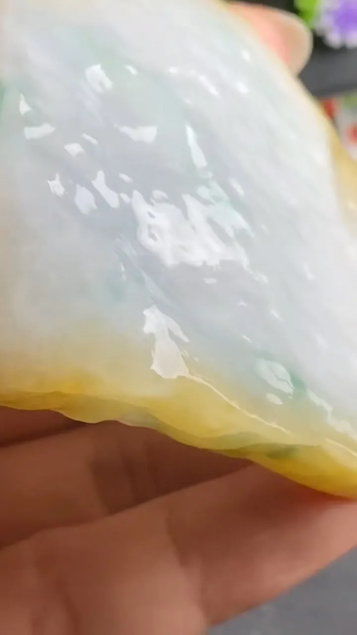 Natural Jade Rough Jadeite Raw (91g,65X49X12mm)-A5399