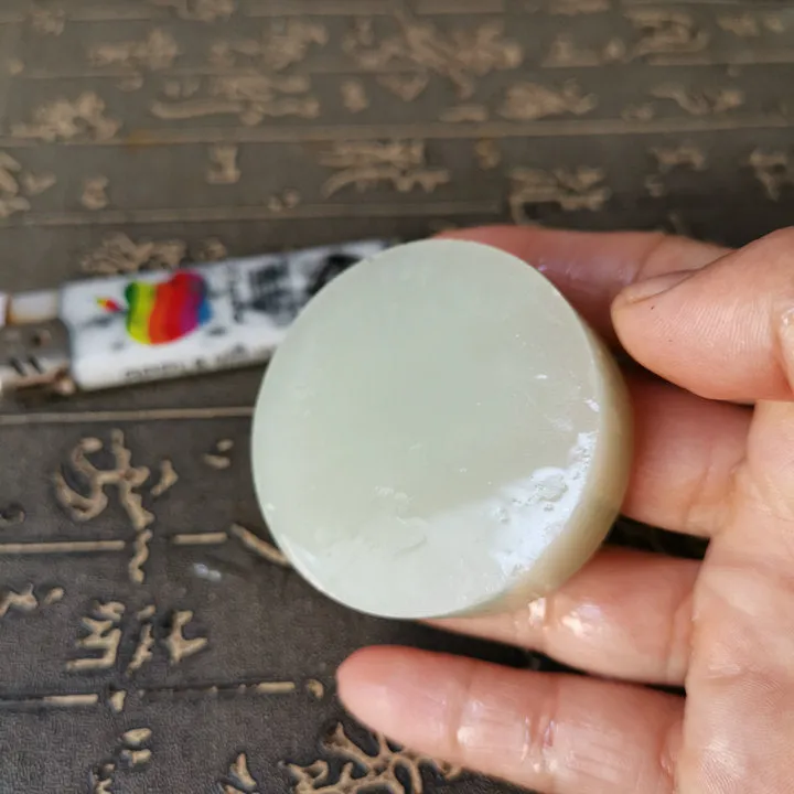 Natural Kunlun Jade Rough Nephrite Raw (105g, 5.1X5.1X1.7cm)