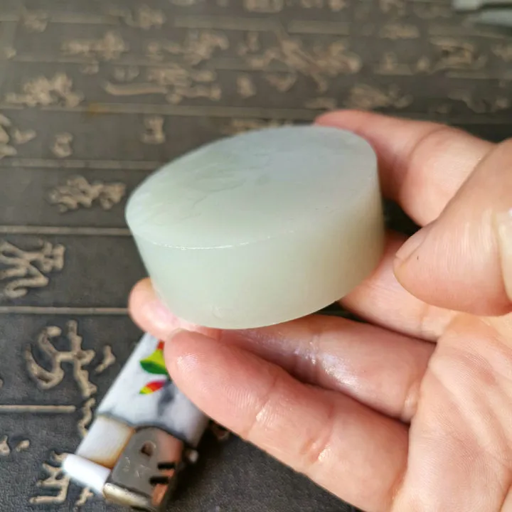 Natural Kunlun Jade Rough Nephrite Raw (105g, 5.1X5.1X1.7cm)