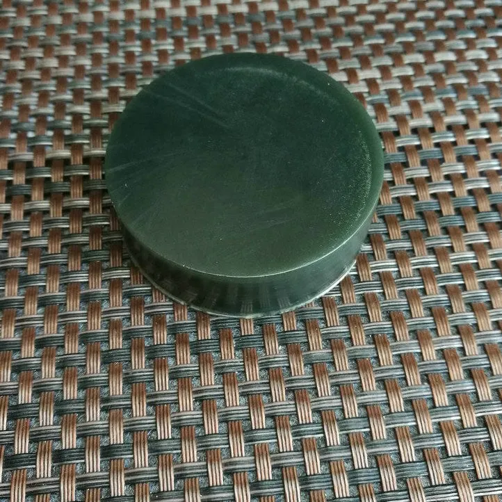 Natural Kunlun Jade Rough Nephrite Raw (105g,5.2X1.6cm)