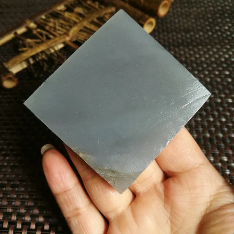 Natural Kunlun Jade Rough Nephrite Raw (109g,5.8X5.2X1.3cm)