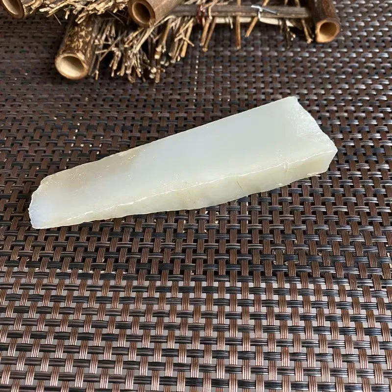 Natural Kunlun Jade Rough Nephrite Raw (111g,10.7X3X1.7cm)