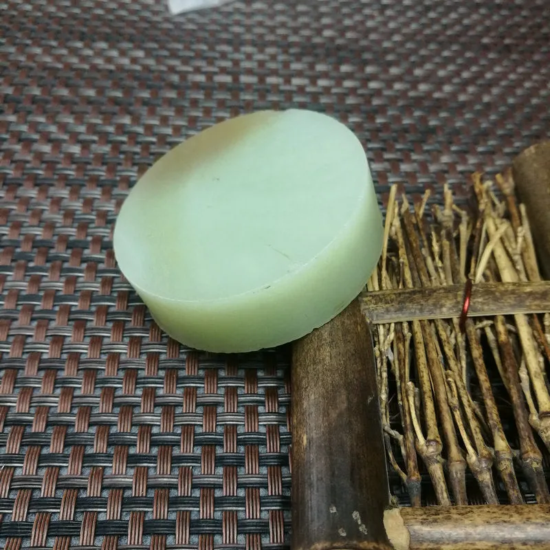 Natural Kunlun Jade Rough Nephrite Raw (112g,5.5X1.6cm)