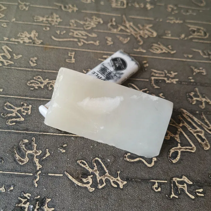 Natural Kunlun Jade Rough Nephrite Raw (129g, 7.4X4X2.5cm)
