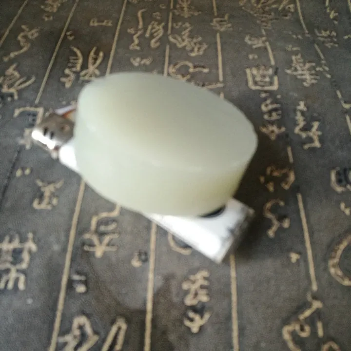 Natural Kunlun Jade Rough Nephrite Raw (144g, 5.8X5.8X1.9cm)