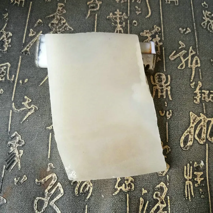 Natural Kunlun Jade Rough Nephrite Raw (147g, 9X6X0.9cm)
