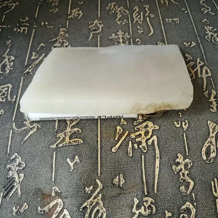 Natural Kunlun Jade Rough Nephrite Raw (147g, 9X6X0.9cm)