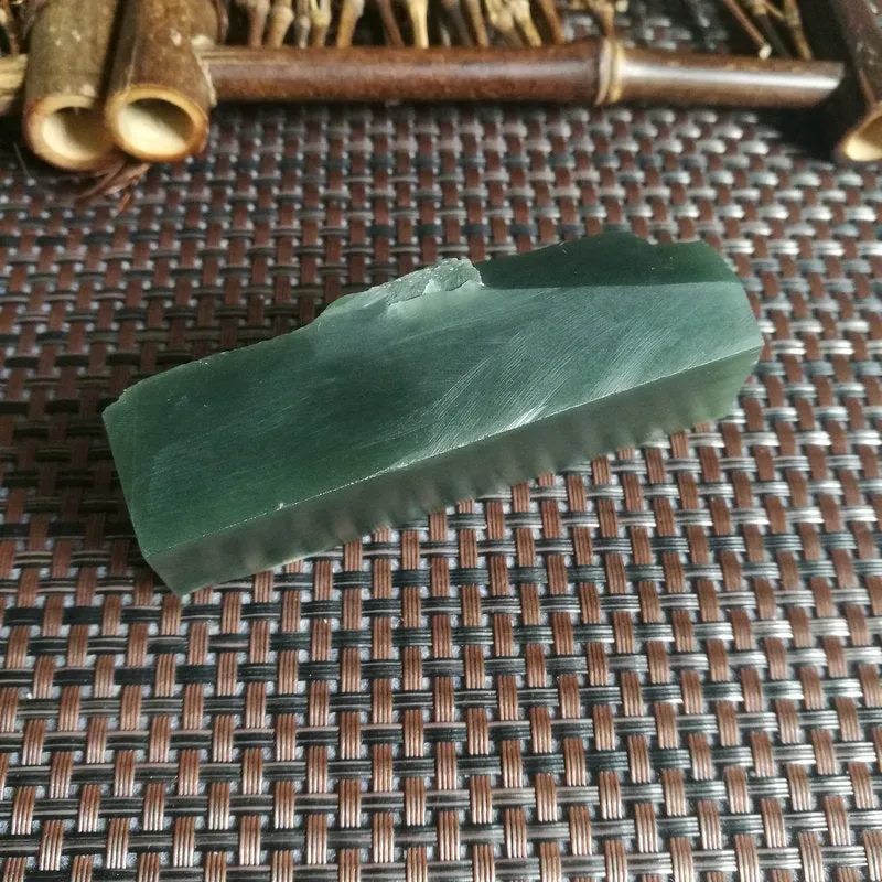 Natural Kunlun Jade Rough Nephrite Raw (149g,8.5X3X2.3cm)