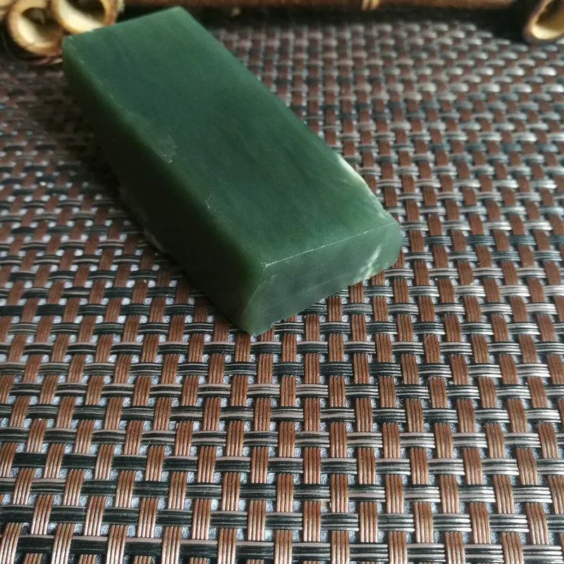 Natural Kunlun Jade Rough Nephrite Raw (149g,8.5X3X2.3cm)