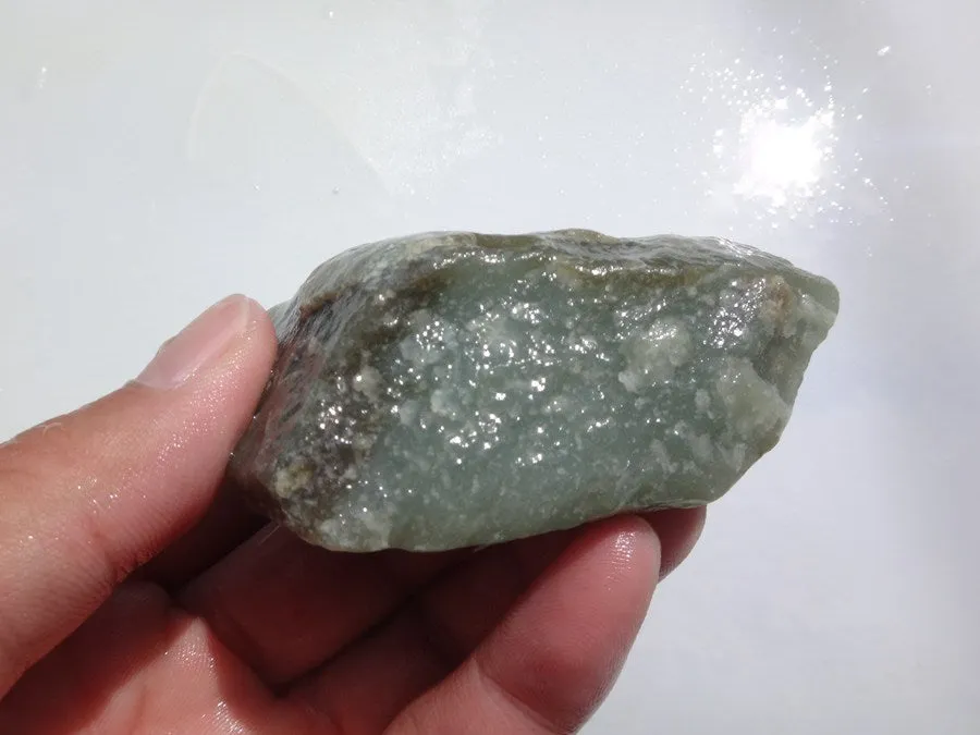 Natural Kunlun Jade Rough Nephrite Raw (166g, 8X4X2.5cm)