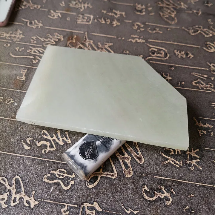 Natural Kunlun Jade Rough Nephrite Raw (181g, 11.5X7.5X0.8cm)