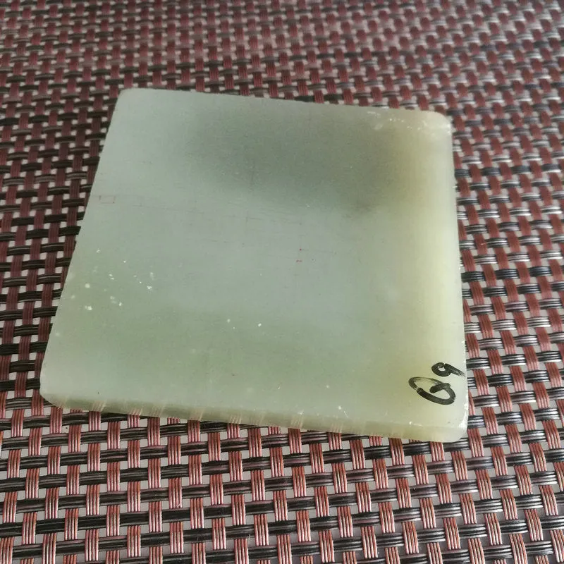 Natural Kunlun Jade Rough Nephrite Raw (208g,8.3X8X1.1cm)