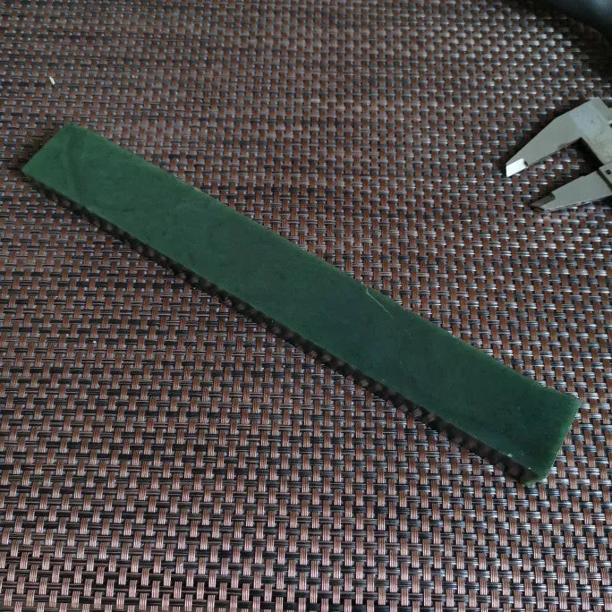 Natural Kunlun Jade Rough Nephrite Raw (24X3.2X1.6cm)