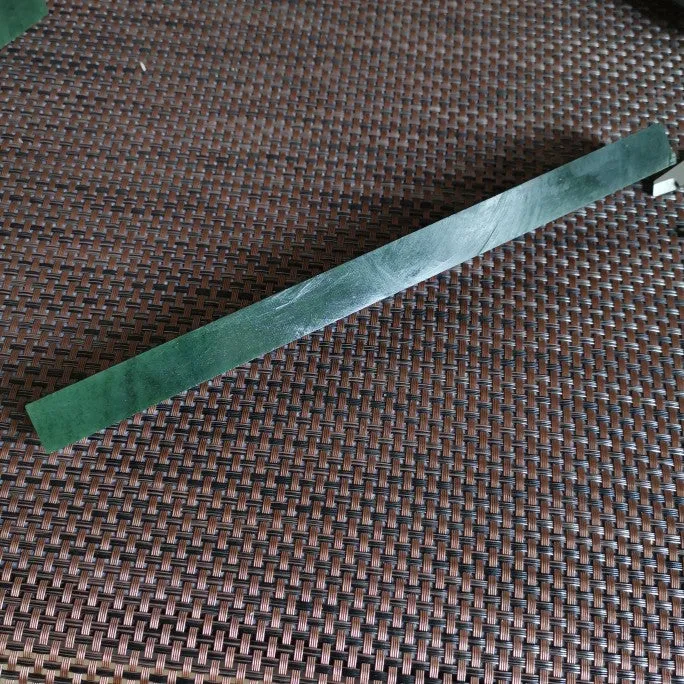 Natural Kunlun Jade Rough Nephrite Raw (24X3.2X1.6cm)