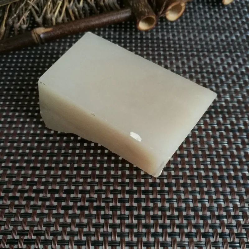 Natural Kunlun Jade Rough Nephrite Raw (280g,7.4X5X2cm)